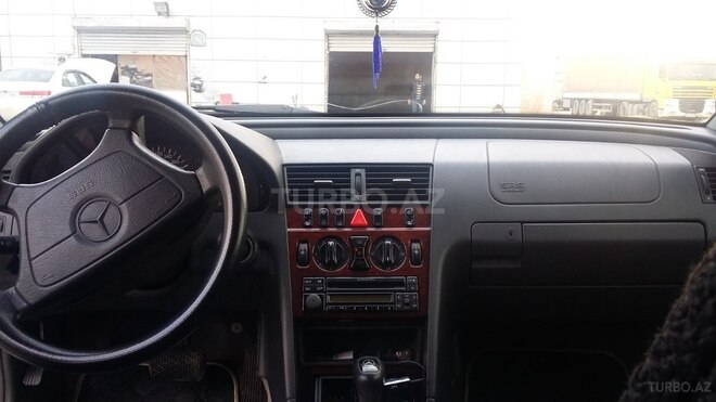 Mercedes C 200 1998, 385,000 km - 2.0 l - Bakı