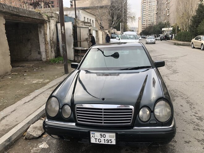 Mercedes E 280 1996, 467,891 km - 2.8 л - Bakı