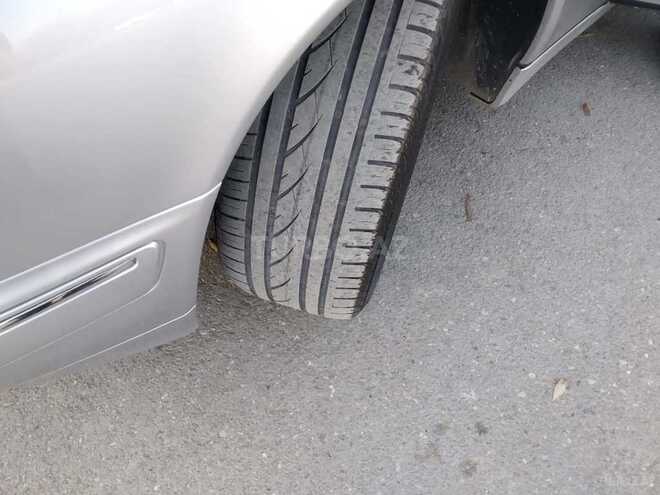 Mercedes E 240 1999, 241,000 km - 2.4 l - Sumqayıt