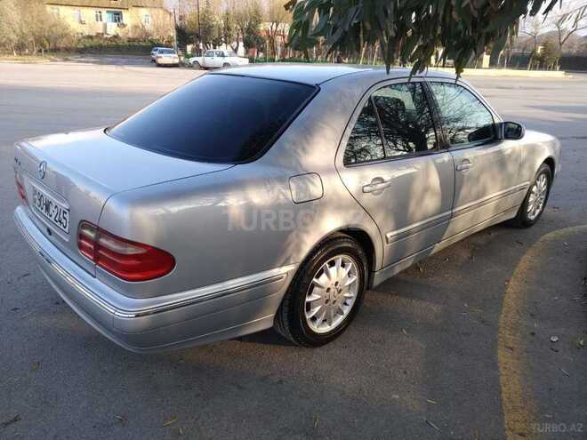 Mercedes E 240 1999, 241,000 km - 2.4 l - Sumqayıt