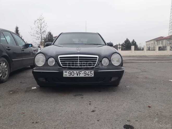 Mercedes E 270 2001, 370,000 km - 2.7 l - Yevlax