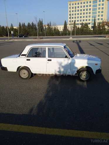 LADA (VAZ) 2107 2009, 174,000 km - 1.6 л - Gəncə