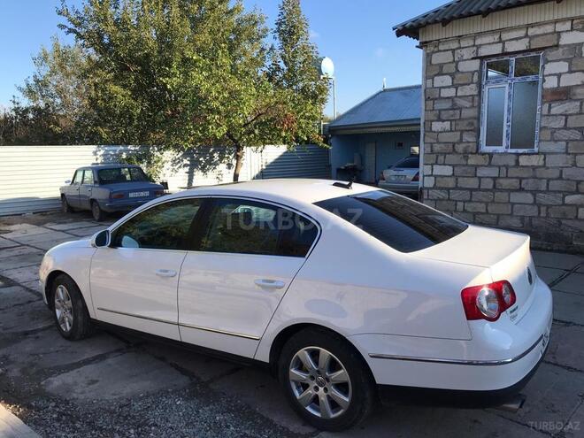 Volkswagen Passat 2005, 15,000 km - 0.2 л - Bərdə