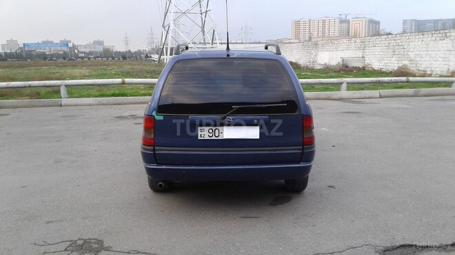 Opel Astra 1996, 180,000 km - 2.0 л - Bakı