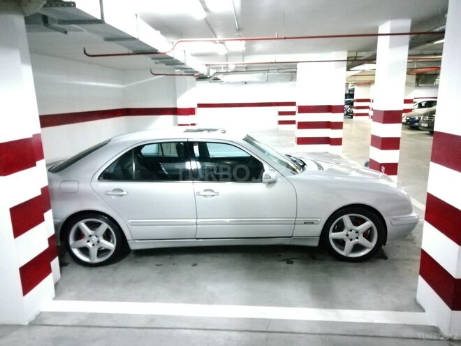 Mercedes E 270 2000, 256,200 km - 2.7 l - Bakı