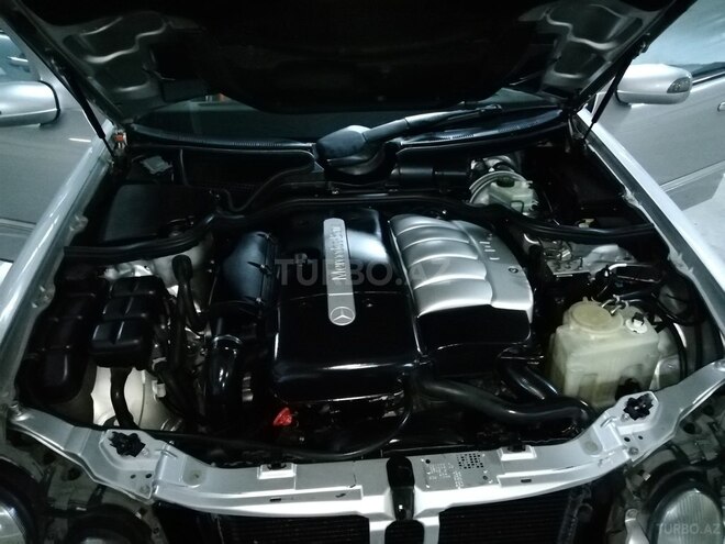 Mercedes E 270 2000, 256,200 km - 2.7 l - Bakı