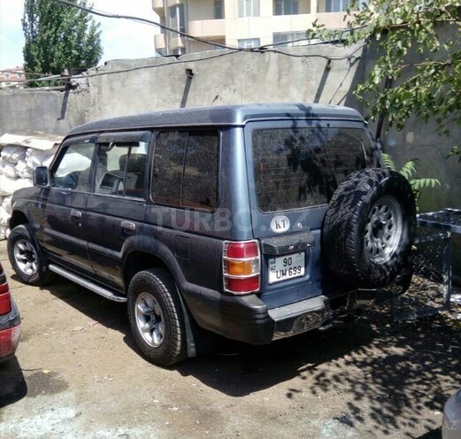 Mitsubishi Pajero 1994, 280,000 km - 2.8 л - Siyəzən