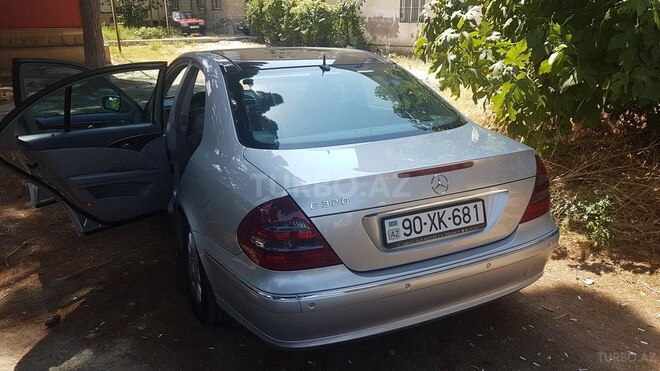 Mercedes E 320 2004, 208,658 km - 3.2 л - Bakı