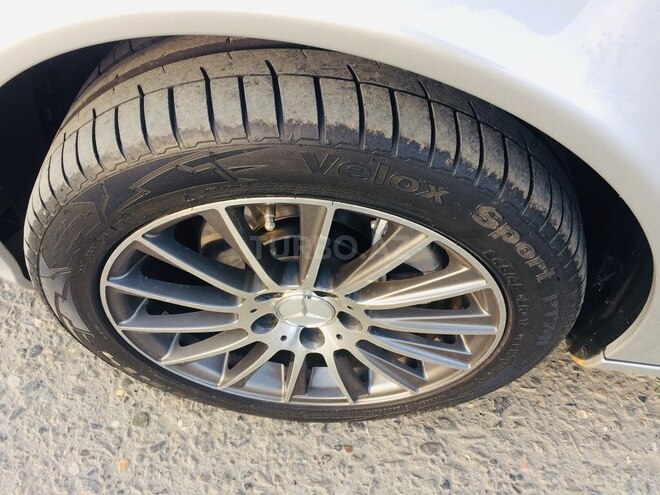 Mercedes E 320 2004, 186,559 km - 3.2 l - Bakı