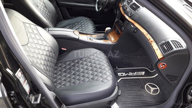 Mercedes E 270 2003, 222,050 km - 2.7 l - Bakı