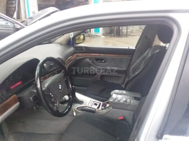 BMW 535 1996, 420,000 km - 0.4 л - Bakı