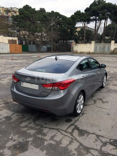 Hyundai Elantra 2013, 90,000 km - 1.8 l - Bakı