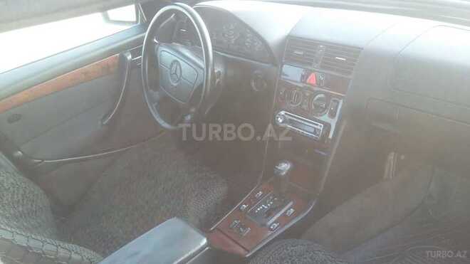 Mercedes C 180 1997, 270,000 km - 1.8 l - Göygöl