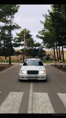 Mercedes C 180 1999, 211,384 km - 1.8 l - Sumqayıt