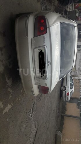 Hyundai Sonata 2002, 324,000 km - 2.0 л - Bakı
