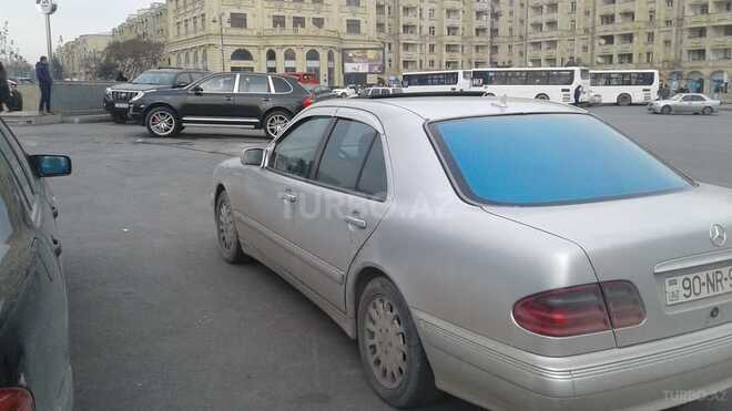 Mercedes E 280 1997, 24,500 km - 0.3 l - Bakı