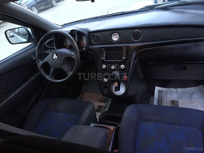 Mitsubishi Airtrek 2003, 312,000 km - 2.0 l - İmişli