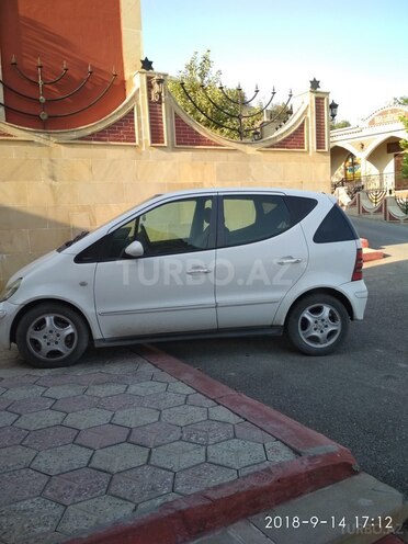 Mercedes A 160 2002, 175,000 km - 1.6 l - Qusar
