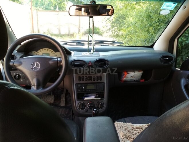 Mercedes A 160 2002, 175,000 km - 1.6 l - Qusar