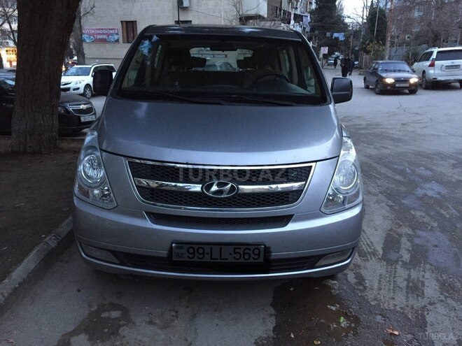 Hyundai H-1 2010, 198,000 km - 2.5 л - Bakı