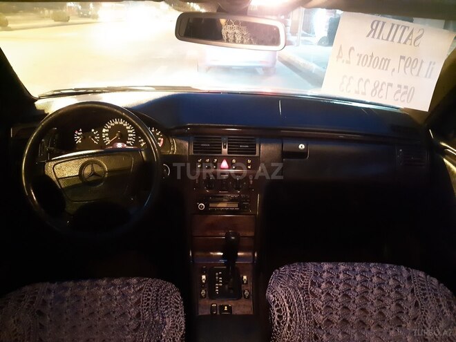 Mercedes E 240 1997, 300,000 km - 0.3 л - Bakı