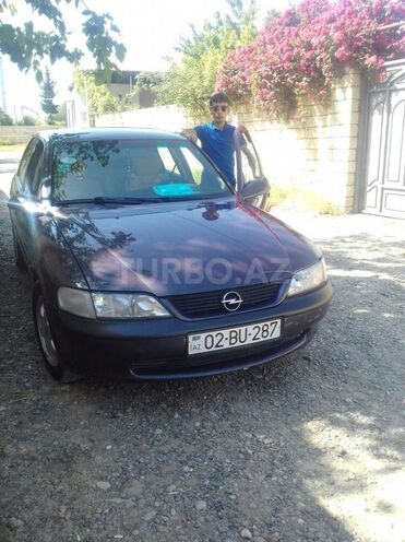 Opel Vectra 1996, 344,000 km - 1.8 l - Mingəçevir