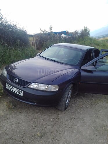Opel Vectra 1996, 344,000 km - 1.8 l - Mingəçevir