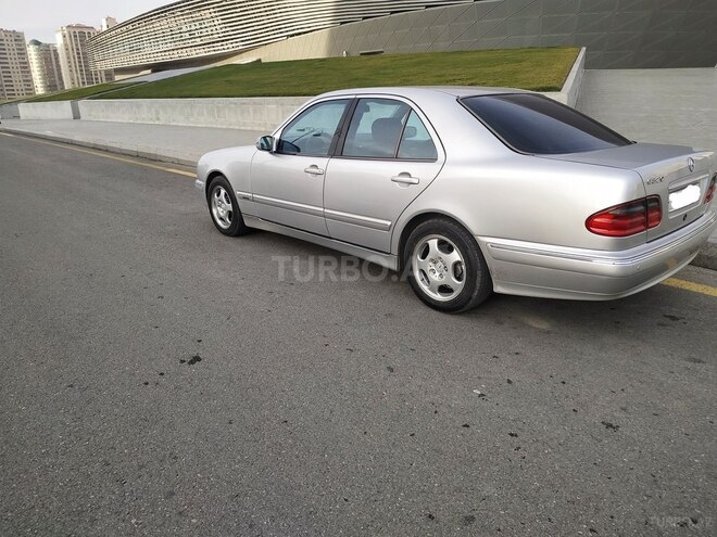Mercedes E 320 2000, 250,000 km - 3.2 l - Bakı