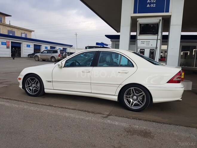Mercedes C 180 2005, 263,123 km - 1.8 l - Bakı