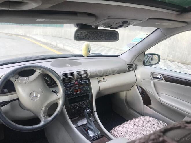 Mercedes C 240 2003, 161,000 km - 2.6 l - Bakı