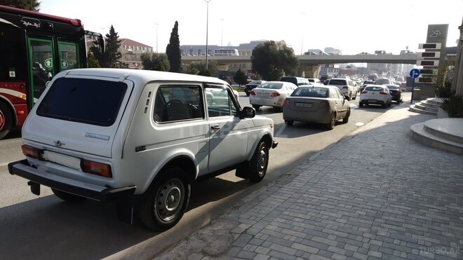 LADA (VAZ) Niva 1991, 330,000 km - 1.7 l - Bakı