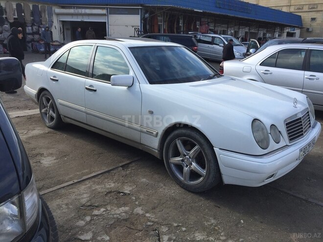 Mercedes E 200 1998, 231,000 km - 2.0 л - Bakı