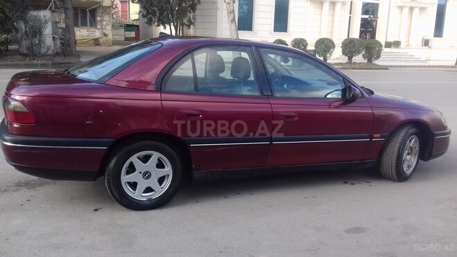 Opel Omega 1996, 25,485 km - 2.0 l - Bakı