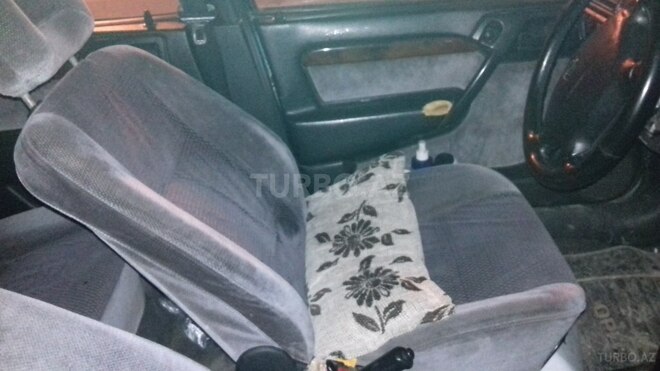 Opel Astra 1994, 250,000 km - 2.0 l - Bakı