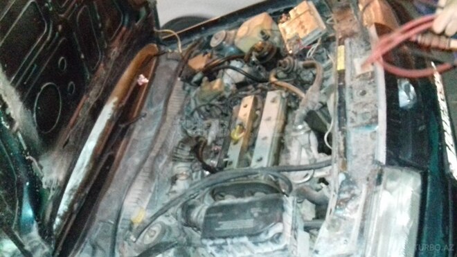 Opel Astra 1994, 250,000 km - 2.0 l - Bakı