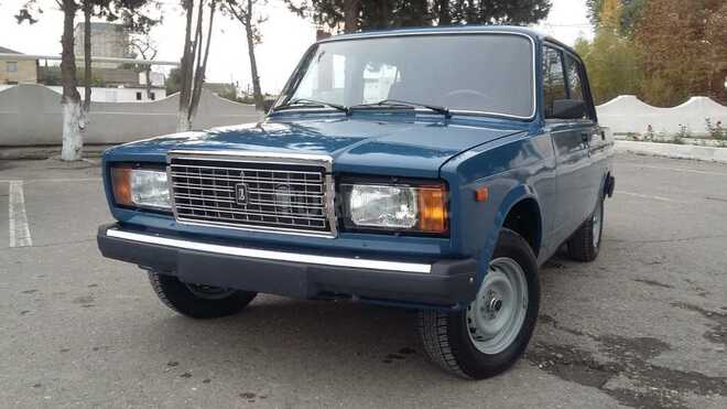 LADA (VAZ) 2107 2008, 180,000 km - 1.6 l - Salyan