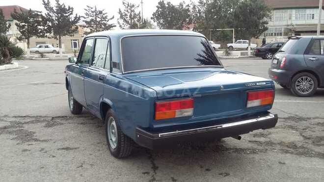 LADA (VAZ) 2107 2008, 180,000 km - 1.6 l - Salyan