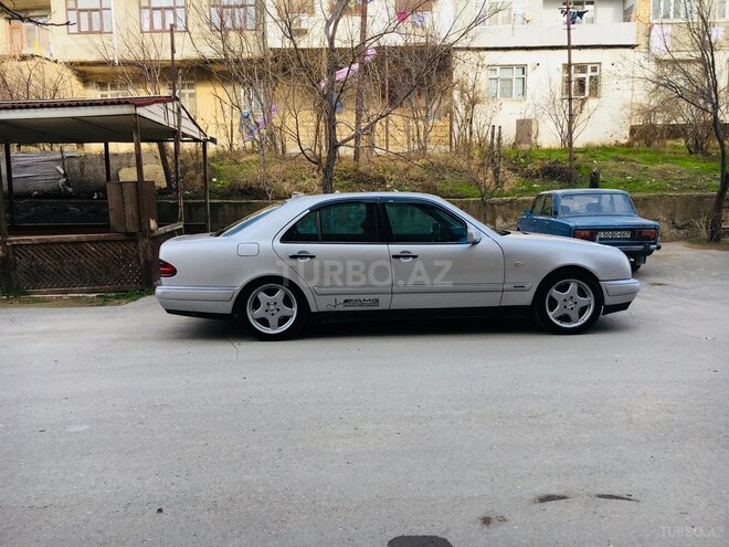 Mercedes E 240 1998, 297,450 km - 2.4 л - Sumqayıt