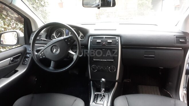 Mercedes B 170 2009, 57,000 km - 1.7 l - Bakı