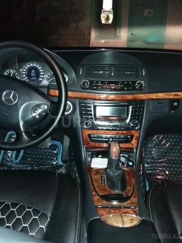 Mercedes E 240 2003, 157,000 km - 2.4 l - Sumqayıt