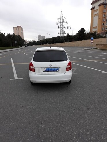 Skoda Fabia 2013, 160,900 km - 1.2 l - Bakı