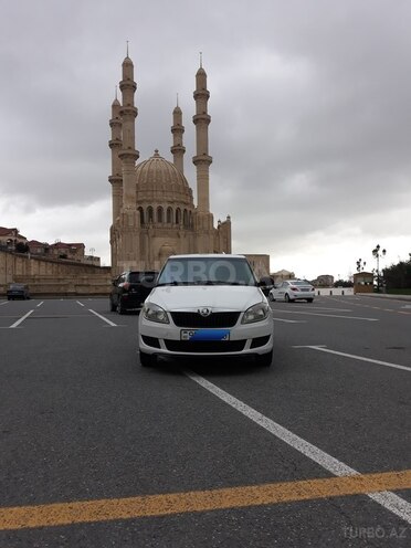 Skoda Fabia 2013, 160,900 km - 1.2 l - Bakı