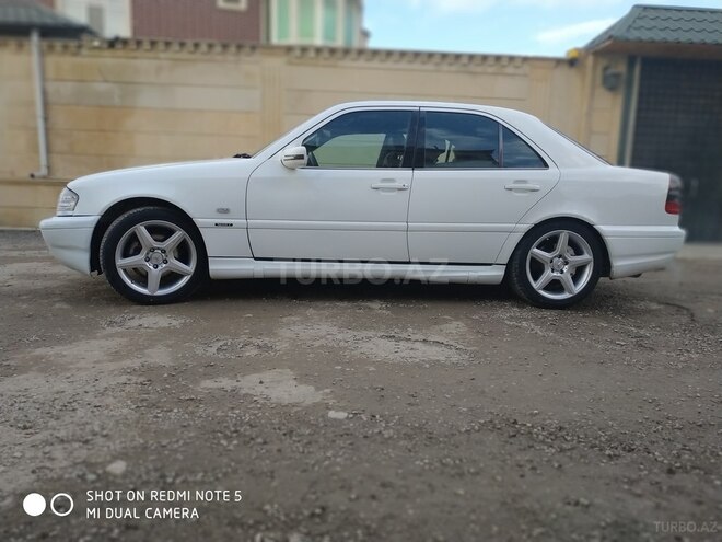 Mercedes C 240 1999, 182,493 km - 2.4 l - Xırdalan