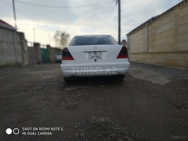 Mercedes C 240 1999, 182,493 km - 2.4 l - Xırdalan