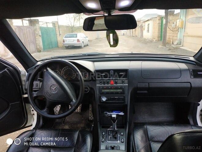 Mercedes C 240 1999, 182,493 km - 2.4 l - Xırdalan