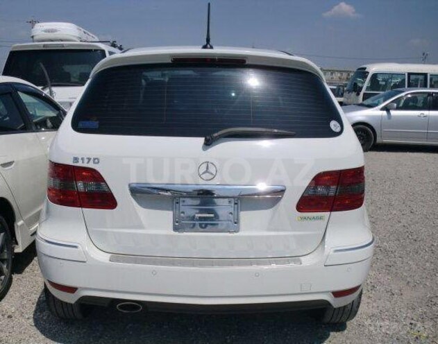 Mercedes B 170 2008, 68,000 km - 1.7 л - Bakı