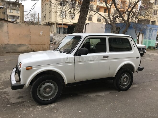 LADA (VAZ) Niva 2006, 245,000 km - 1.7 l - Bakı