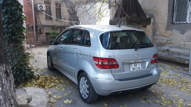 Mercedes B 170 2009, 57,400 km - 1.7 l - Bakı