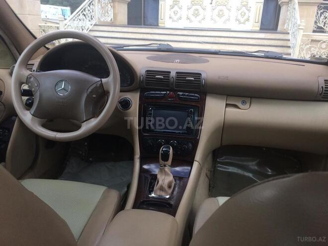 Mercedes C 240 2001, 232,300 km - 2.4 л - Bakı