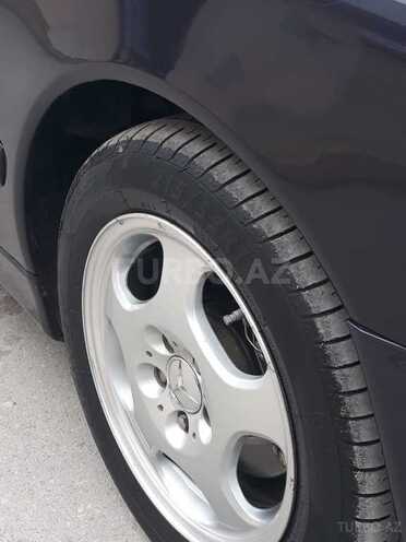 Mercedes E 270 1999, 364,200 km - 2.7 l - Bakı